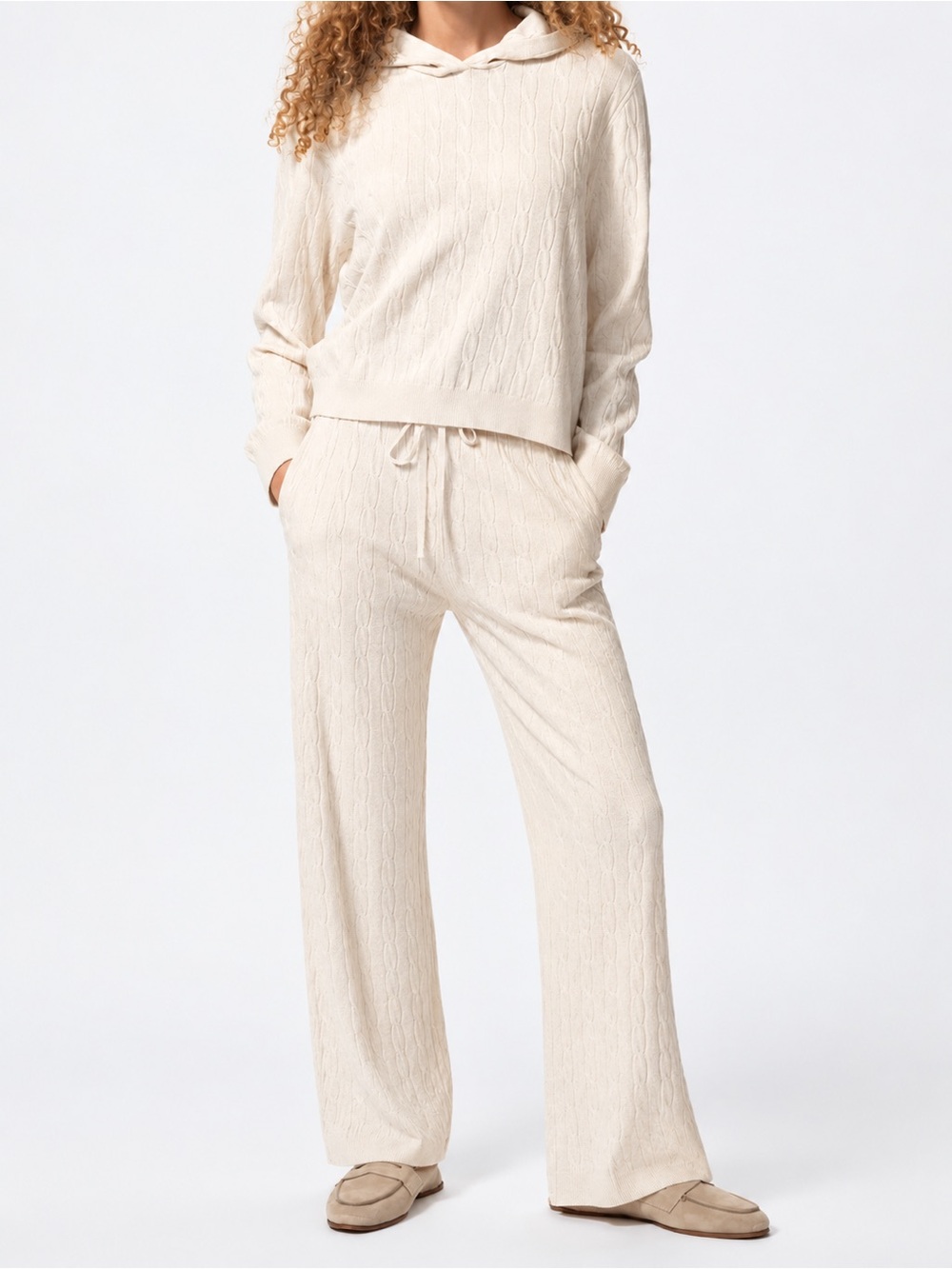 Uniqlo Women's Cable-Knit Lounge Hoodie and Pants Set Cream, XS, Small
